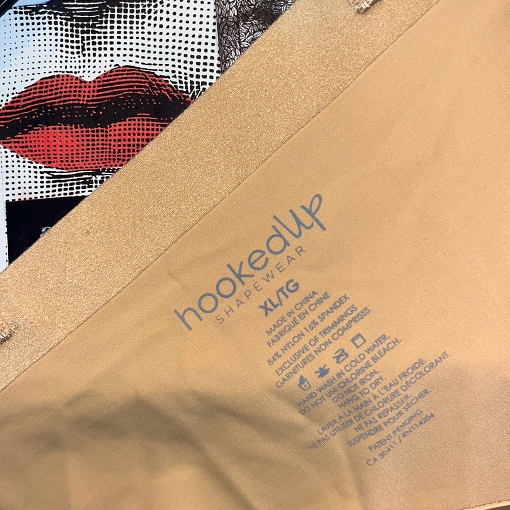 Hooked Up X Snatch Hhhh Vibes - image 1